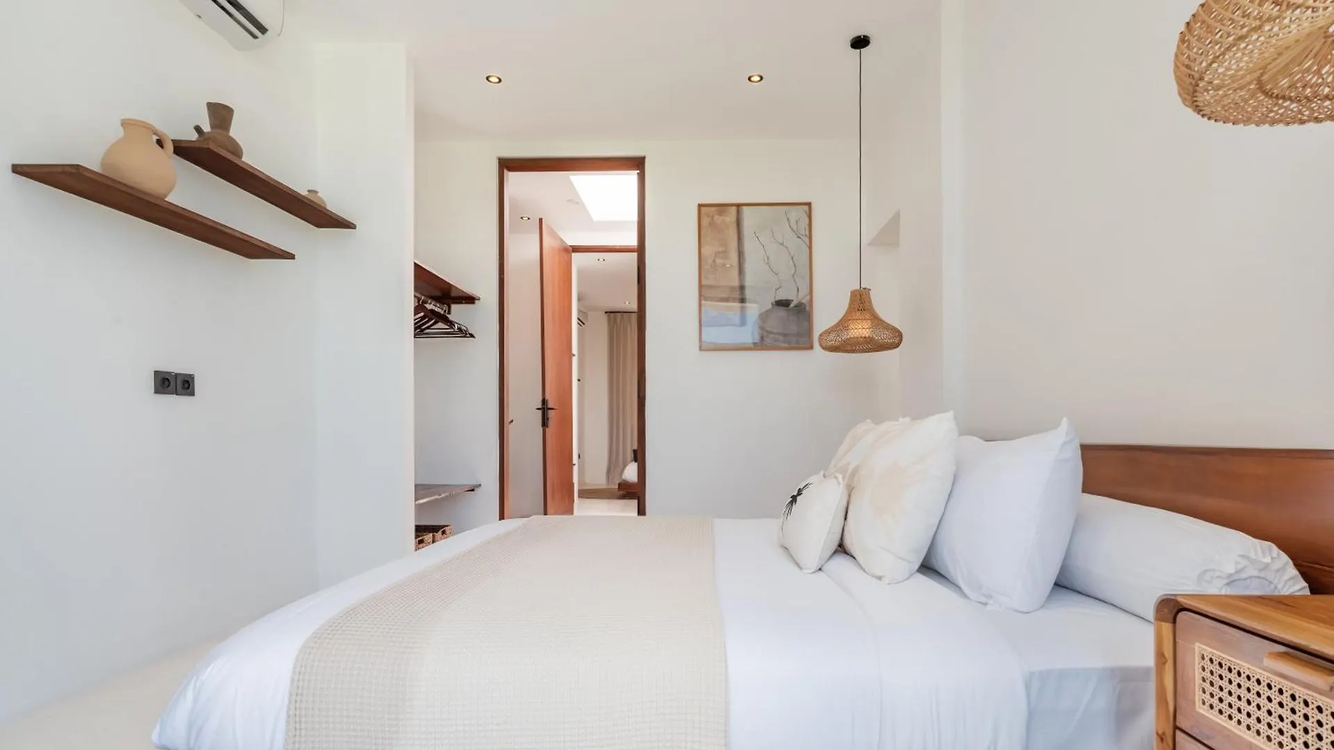 Casa Nalani In Bali Villa Kerobokan  Kerobokan (Bali)